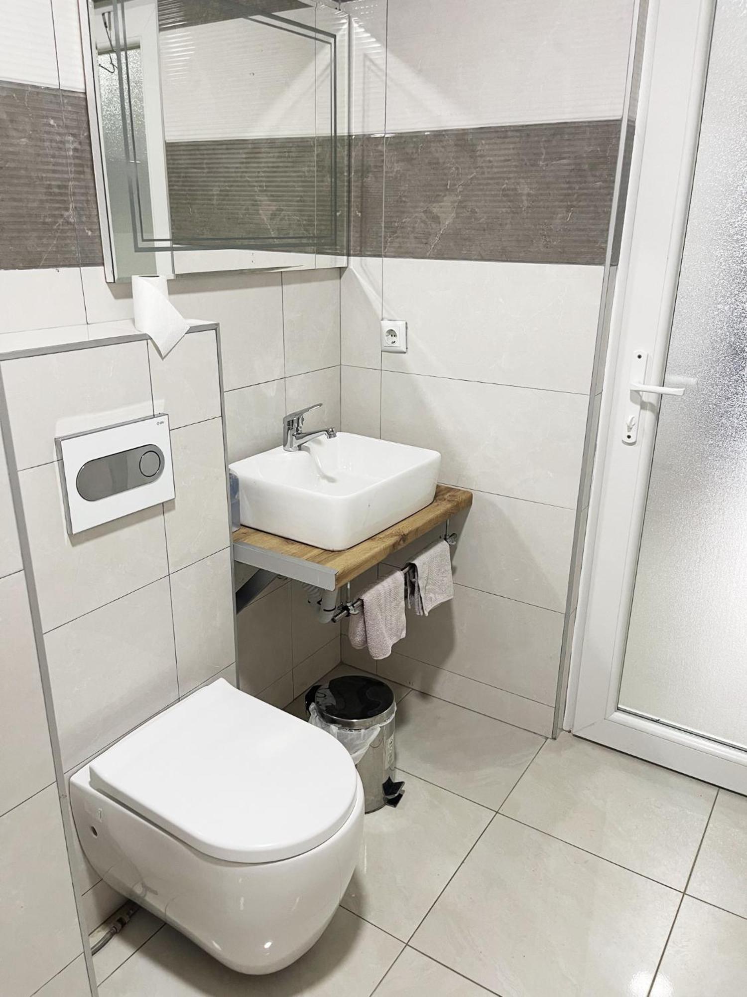 Infinity Plaza Hotel Gjakova المظهر الخارجي الصورة
