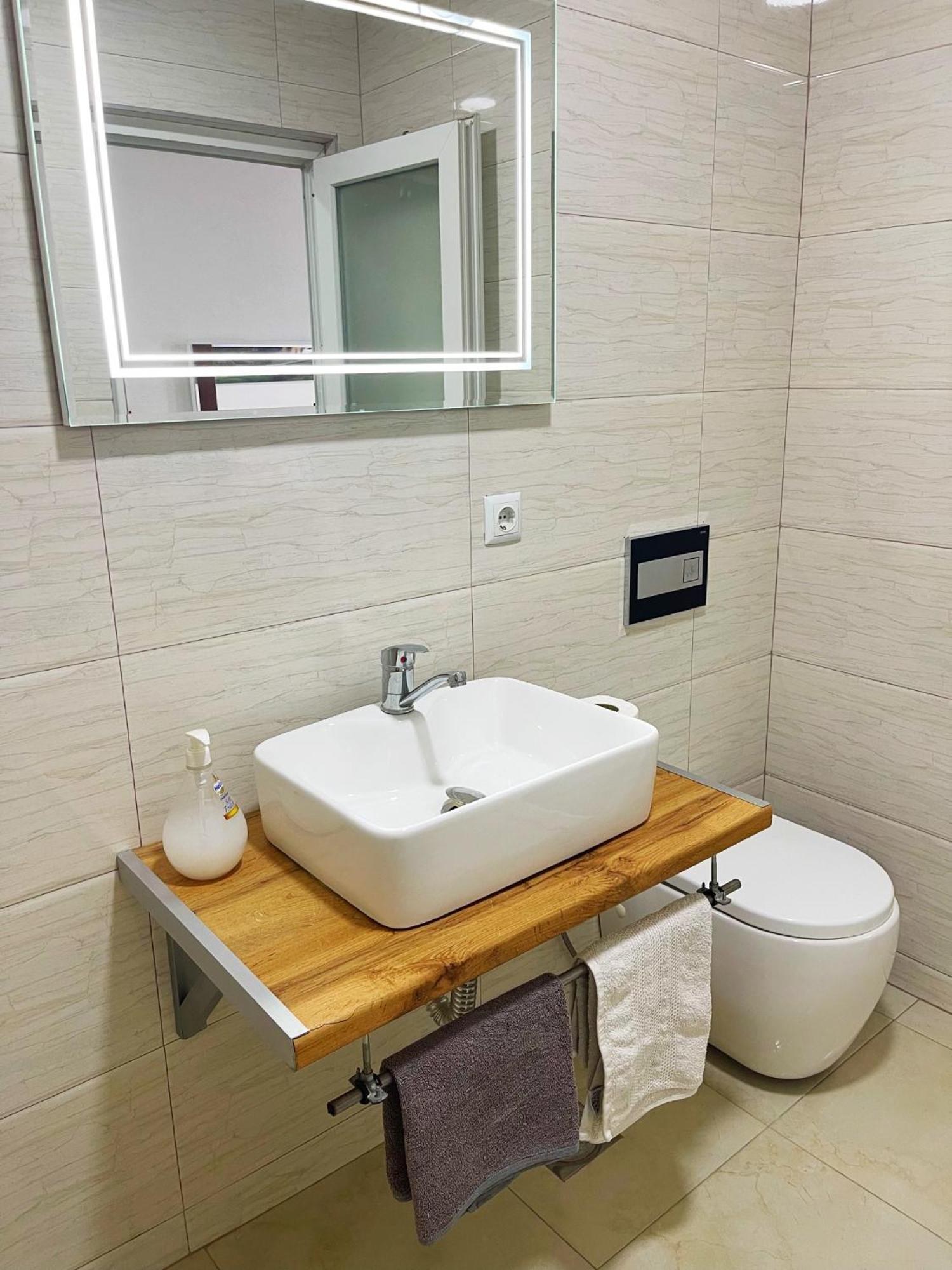 Infinity Plaza Hotel Gjakova المظهر الخارجي الصورة